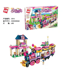 Holidays: Happy Tour Train