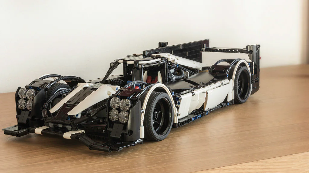 Porsche 919 hybrid. MOC-5530 image 2