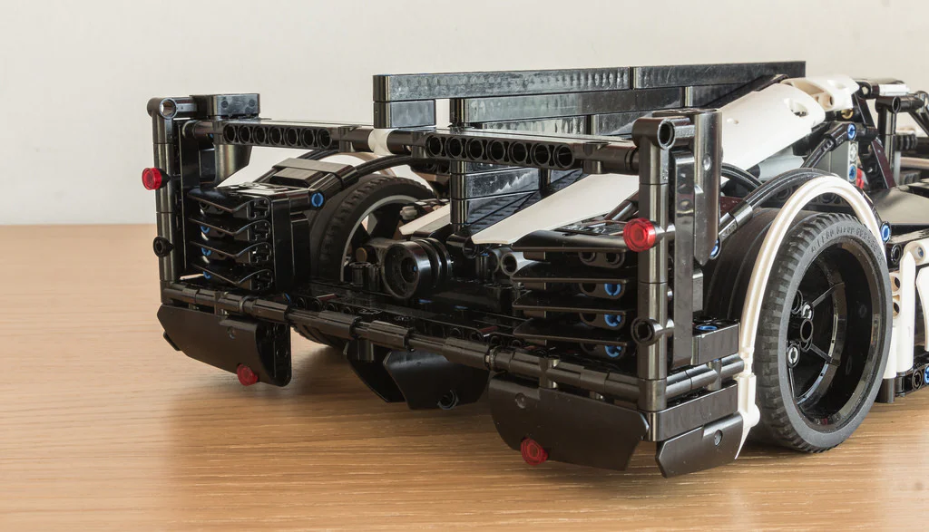 Porsche 919 hybrid. MOC-5530 image 3