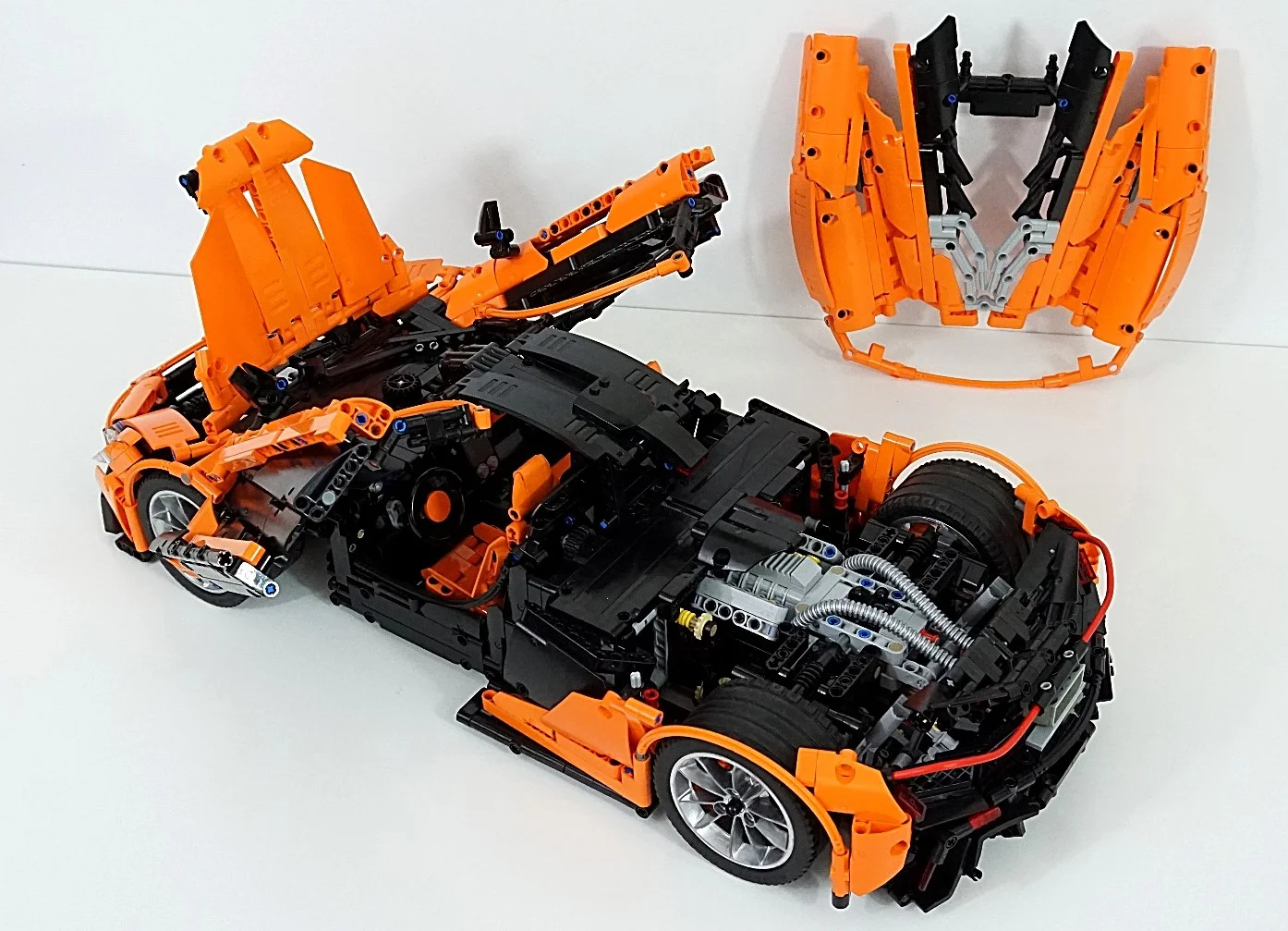 McLaren P1 hypercar 1:8 悦创 HAPPYBUILD/信宇科技 XQ1001-A image 92