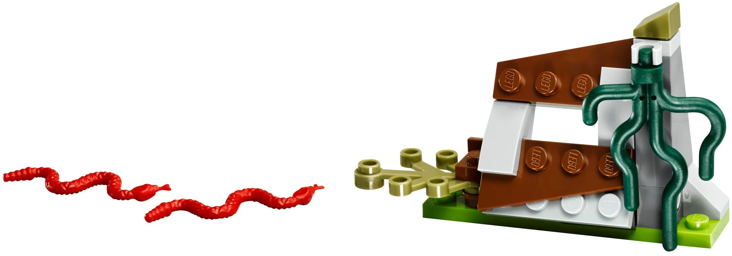 Crimson snake throws stones and rides a war chariot. 06044 image 10