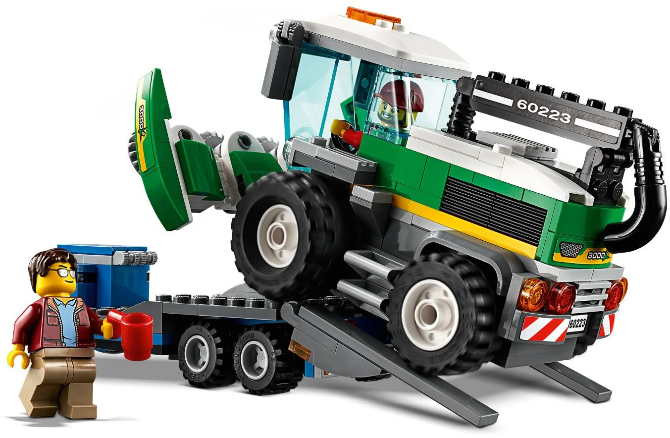 Harvester Transport Truck 02134 image 2