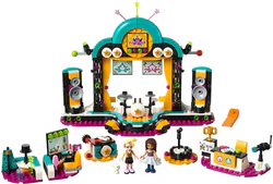 Good Friends: Andrea's Variety Grand Stage