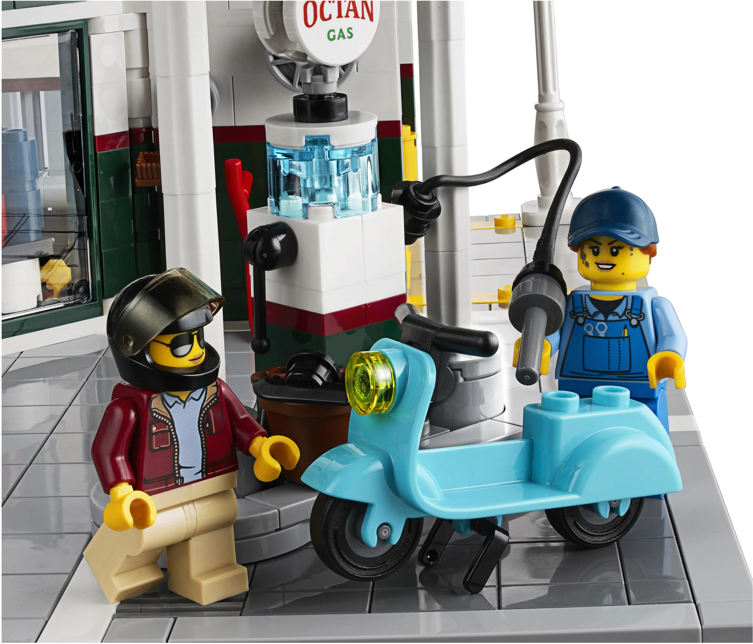 Street corner car repair station 15042 image 15