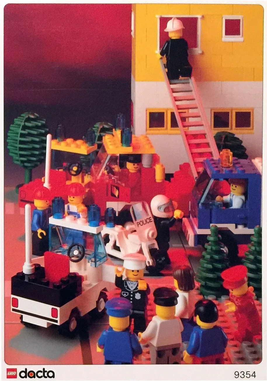 Neighborhood Road Music 乐高 LEGO 9354 image 2