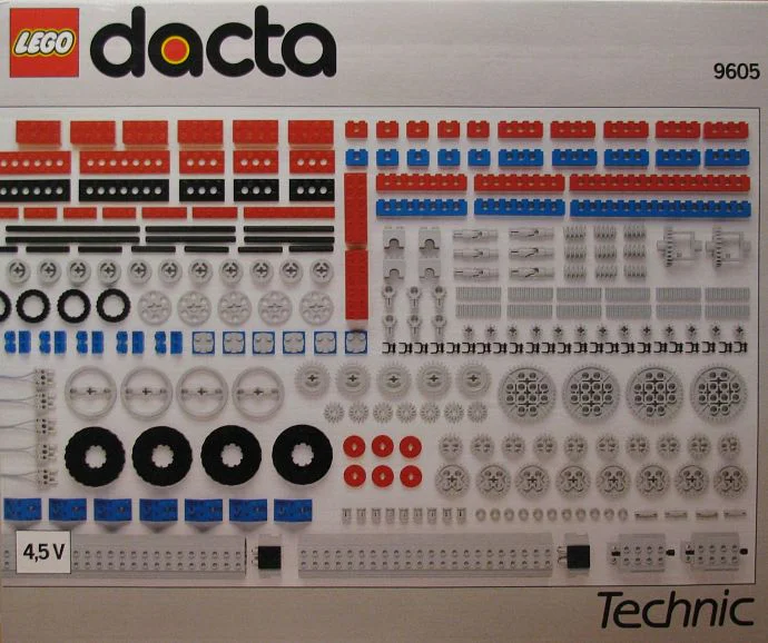 4.5 V Technic Resources Set 乐高 LEGO 9605 image 1
