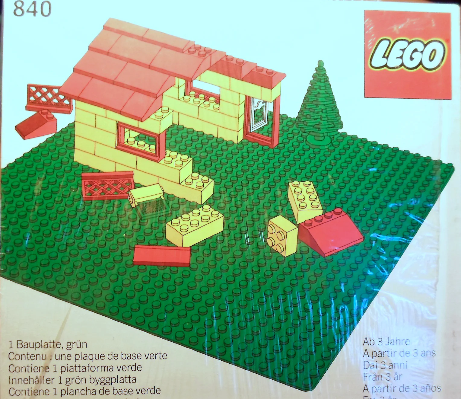 Deep green background. 乐高 LEGO 745 image 5