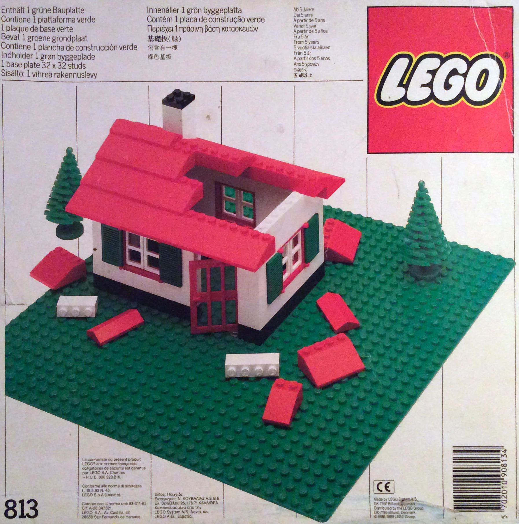 Deep green background. 乐高 LEGO 745 image 10