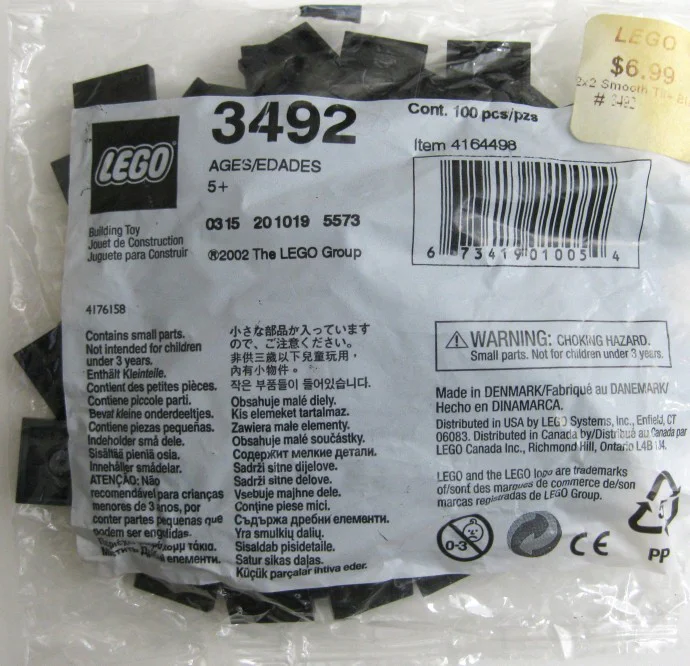 "2x2 units of black glossy ceramic tiles" 乐高 LEGO 3494 image 2