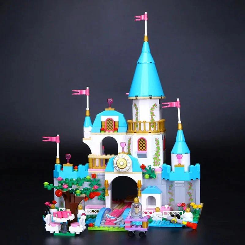 Cinderella's Romantic Castle 180070 image 5