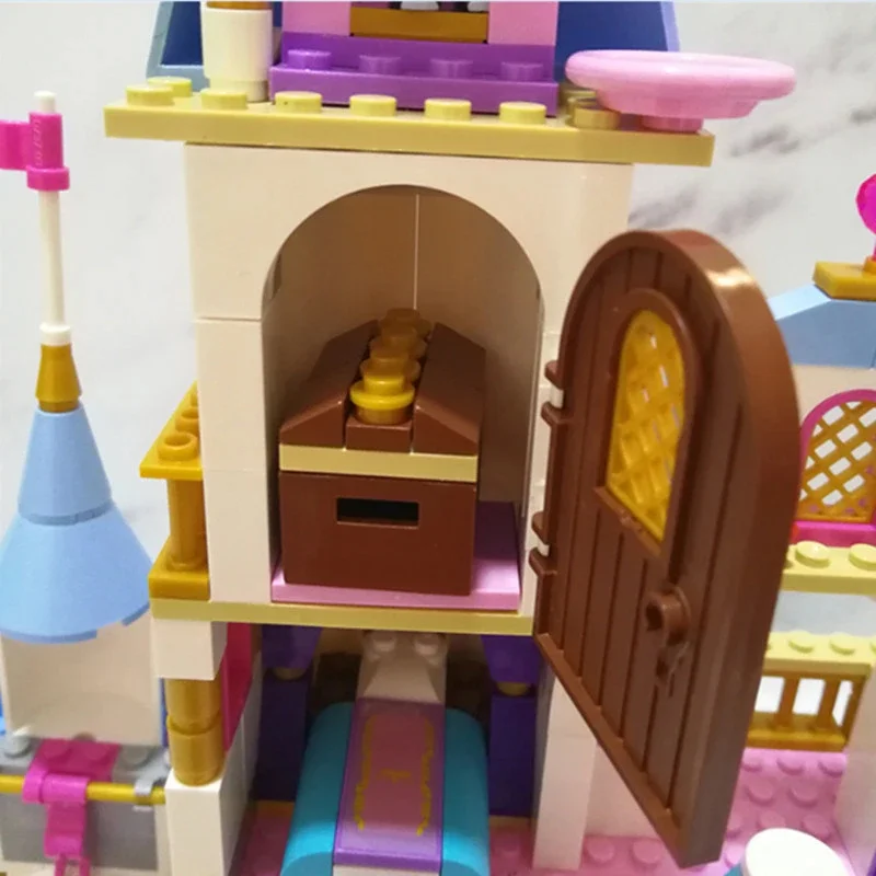 Cinderella's Romantic Castle 180070 image 8