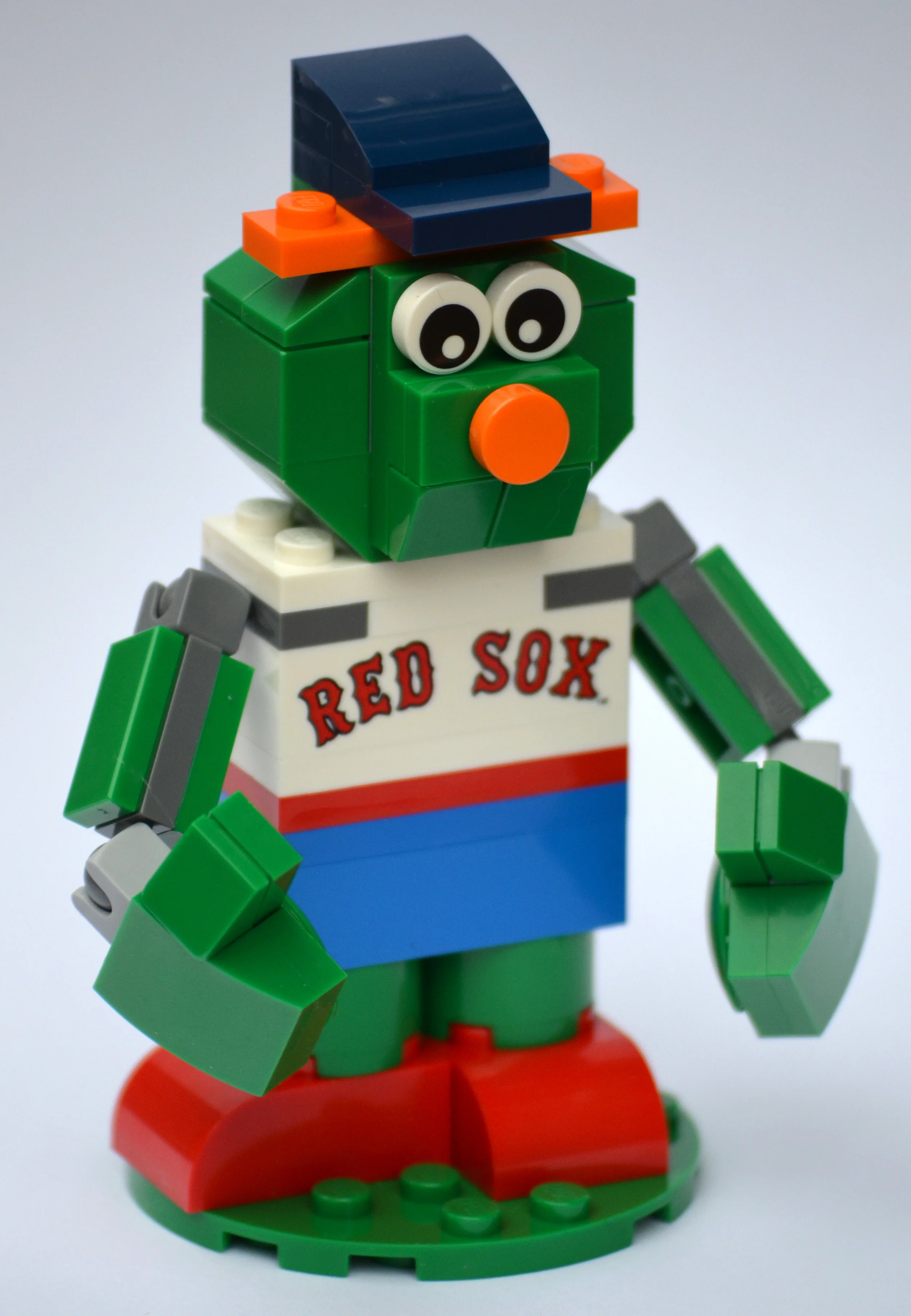 Boston Red Sox baseball mascot, Wally 乐高 LEGO REDSOX2019 image 1