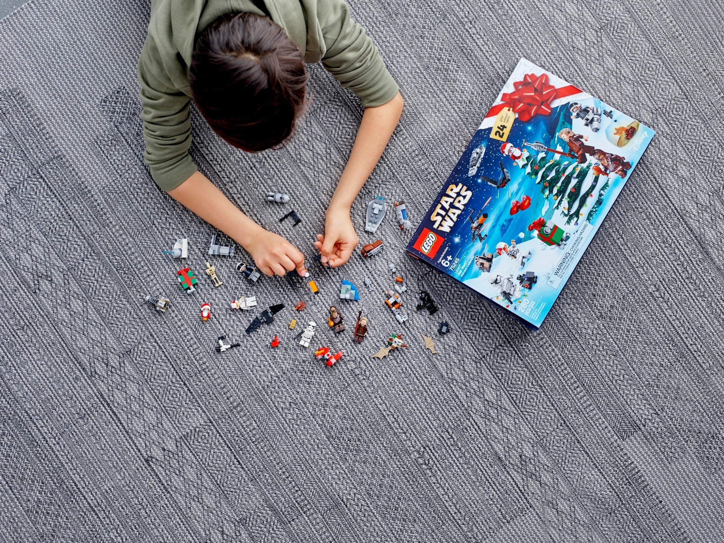 Star Wars: Holiday Countdown Calendar 乐高 LEGO 75245 image 4