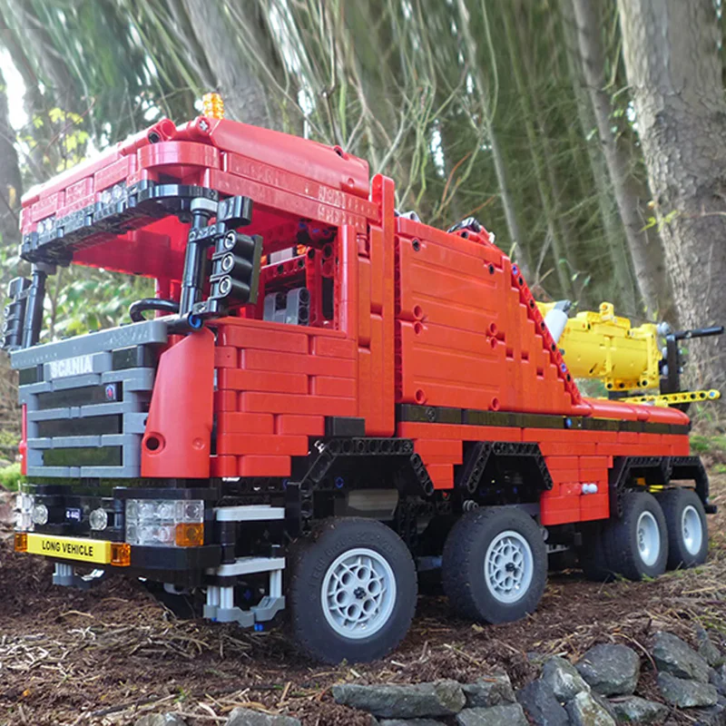 Scania 8x8 Extreme Tractor Trailer MOC-0583 image 4