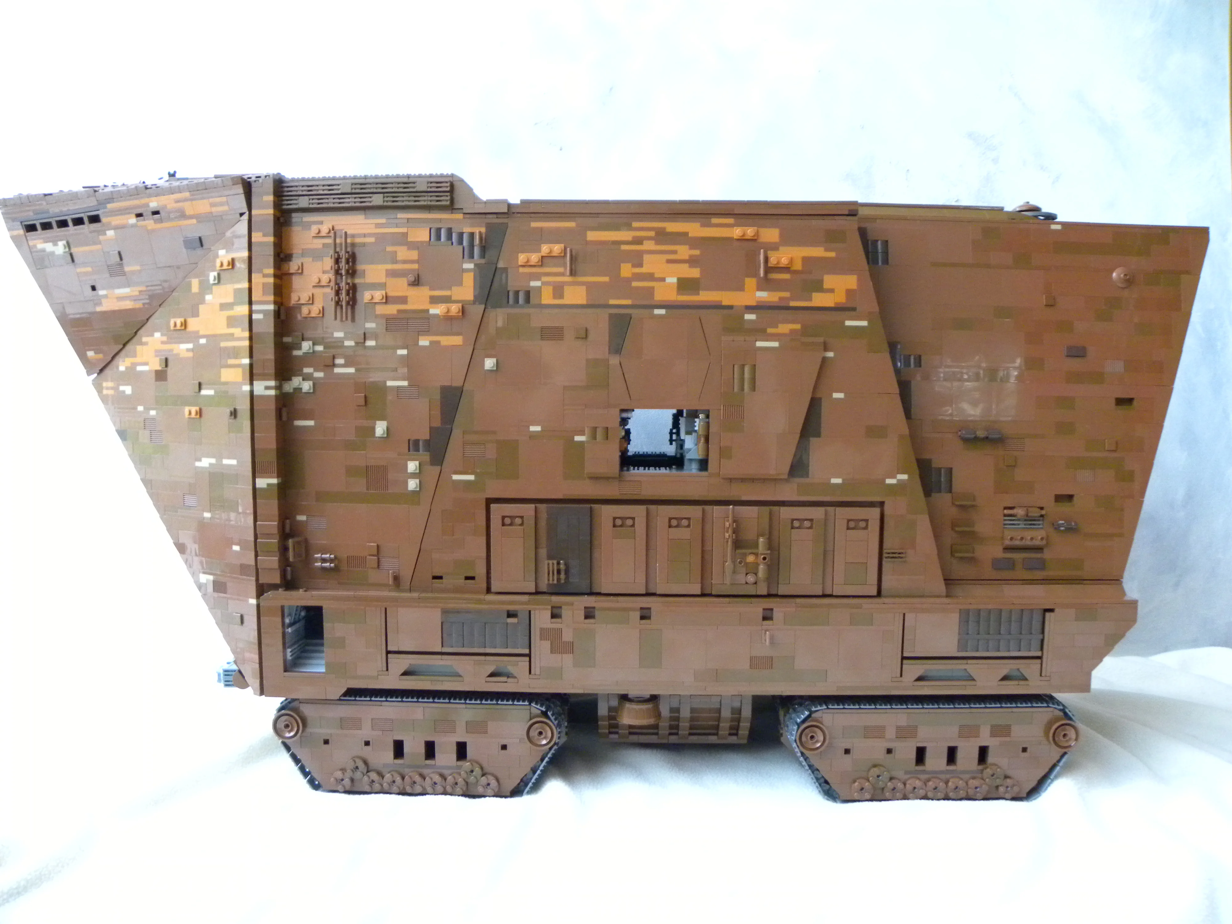 Desert Crawler (full interior) MOC-12922