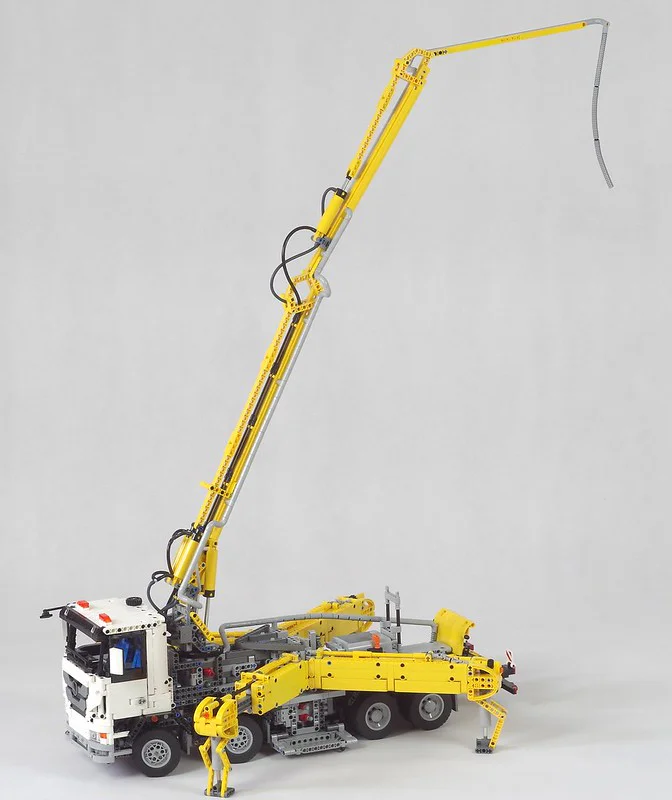 Concrete Pump Truck MOC-29716 image 3