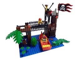 Piracy: Pirate ambush