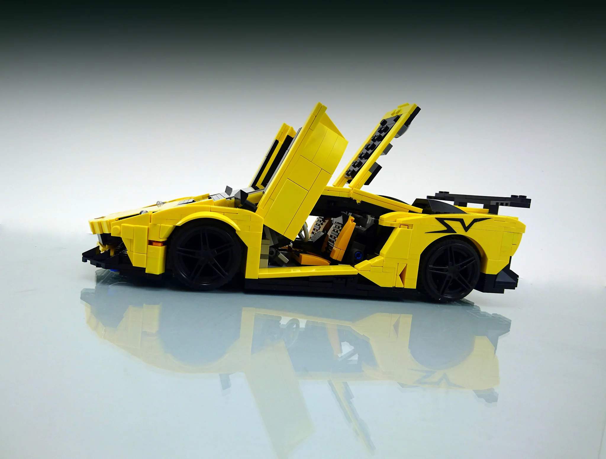 Yellow Lightning 星堡 XINGBAO XB-03008 image 6