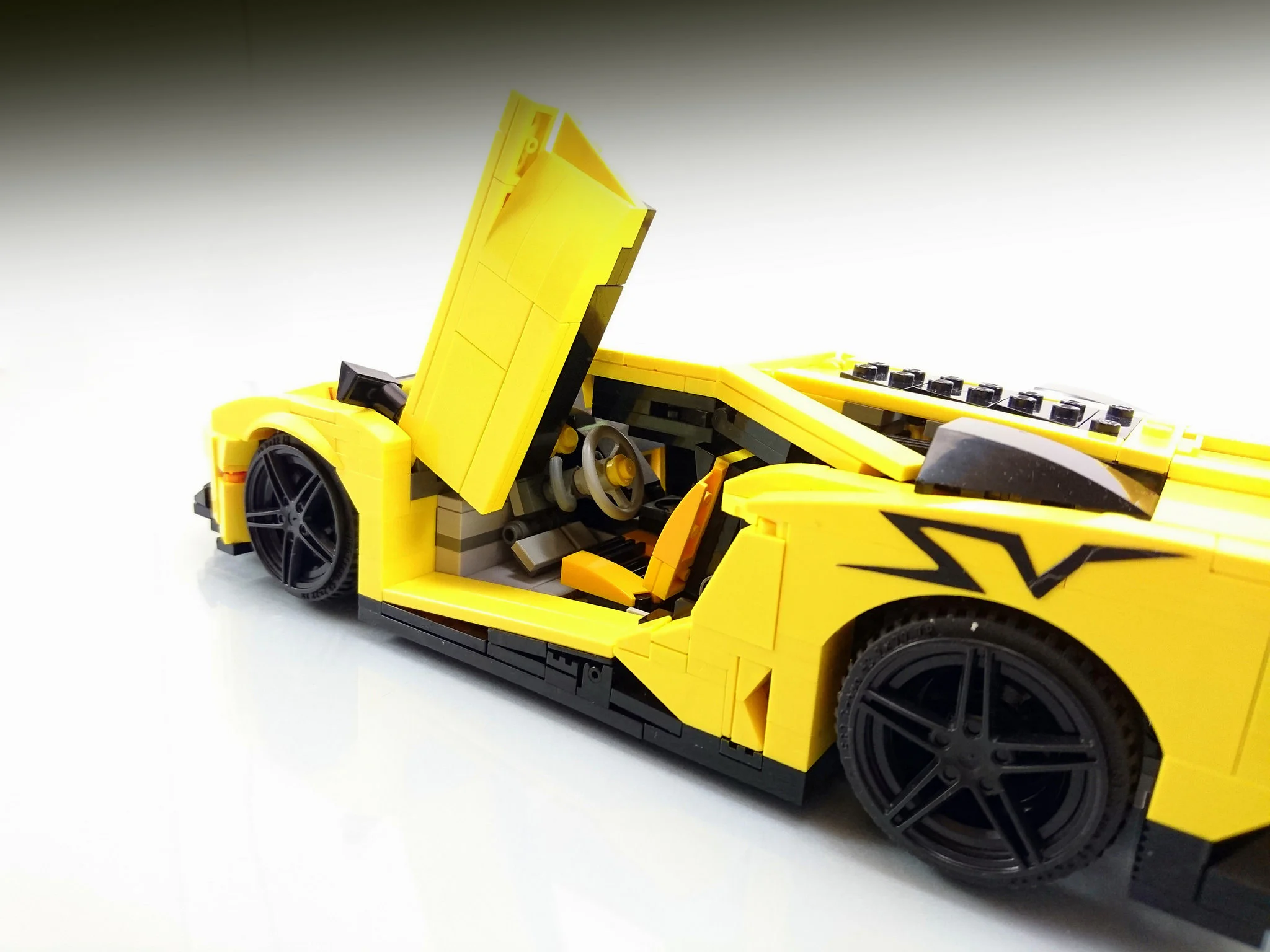 Yellow Lightning 星堡 XINGBAO XB-03008 image 7