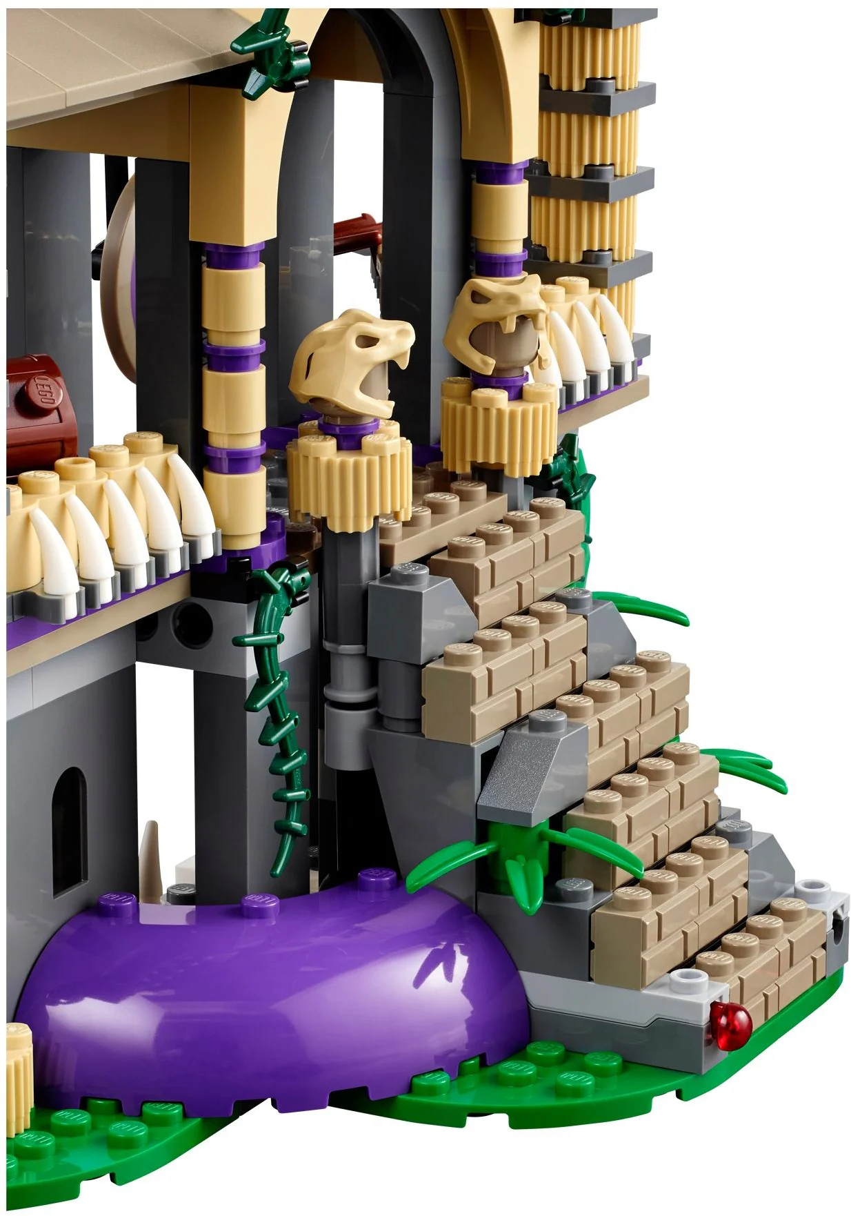 Dare to Conquer the Crazy Snake Fortress 06005 image 5