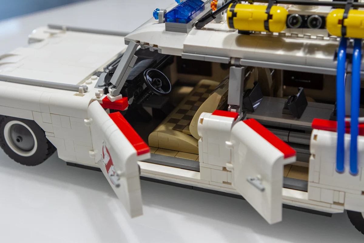 Ghostbus, Ecto 1 MOC-30590 image 3