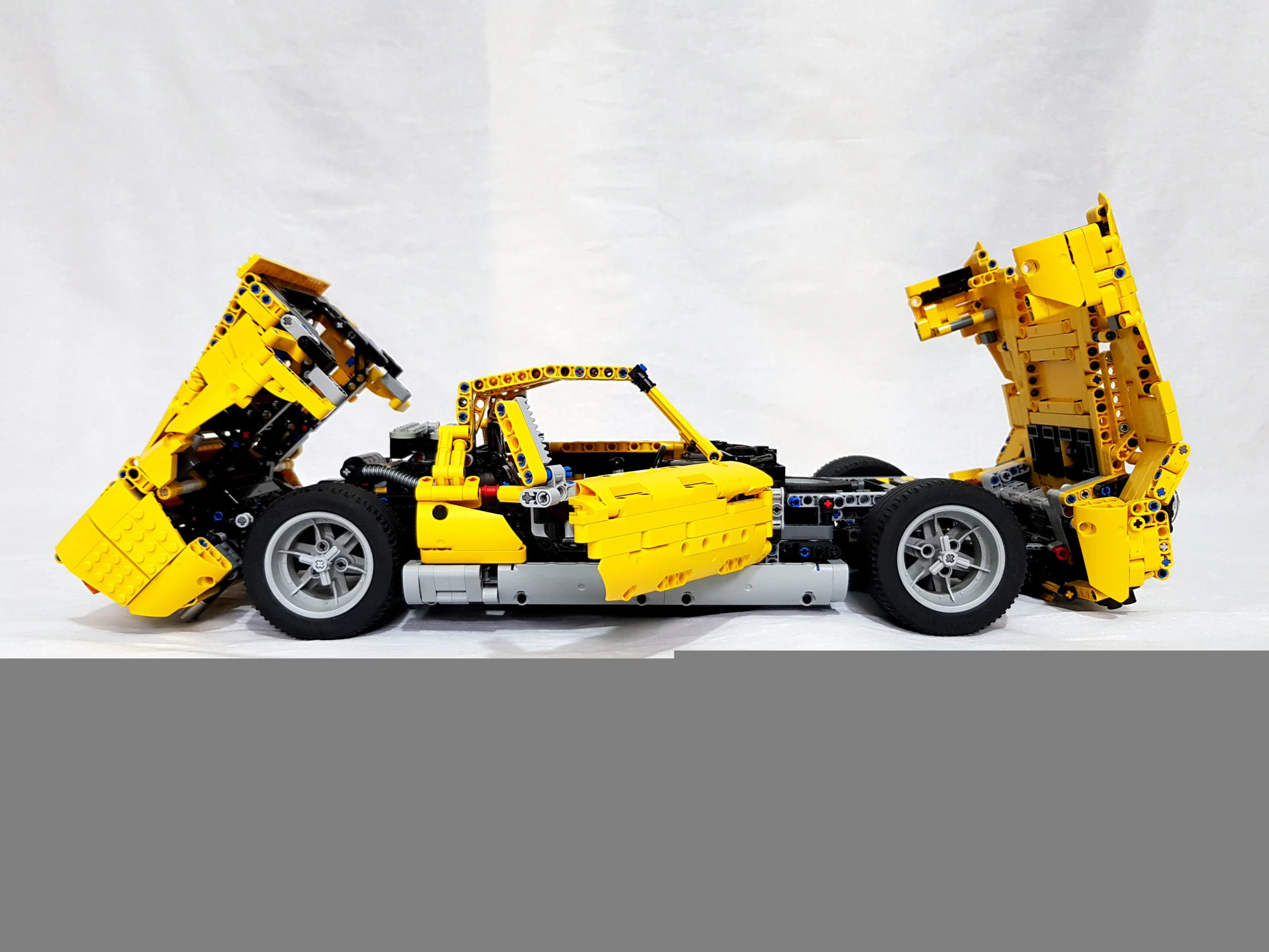 Lamborghini Miura MOC-24294 image 1