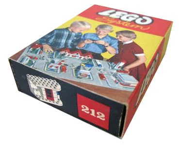 Town planning: Little house on the left corner 乐高 LEGO 212 image 3