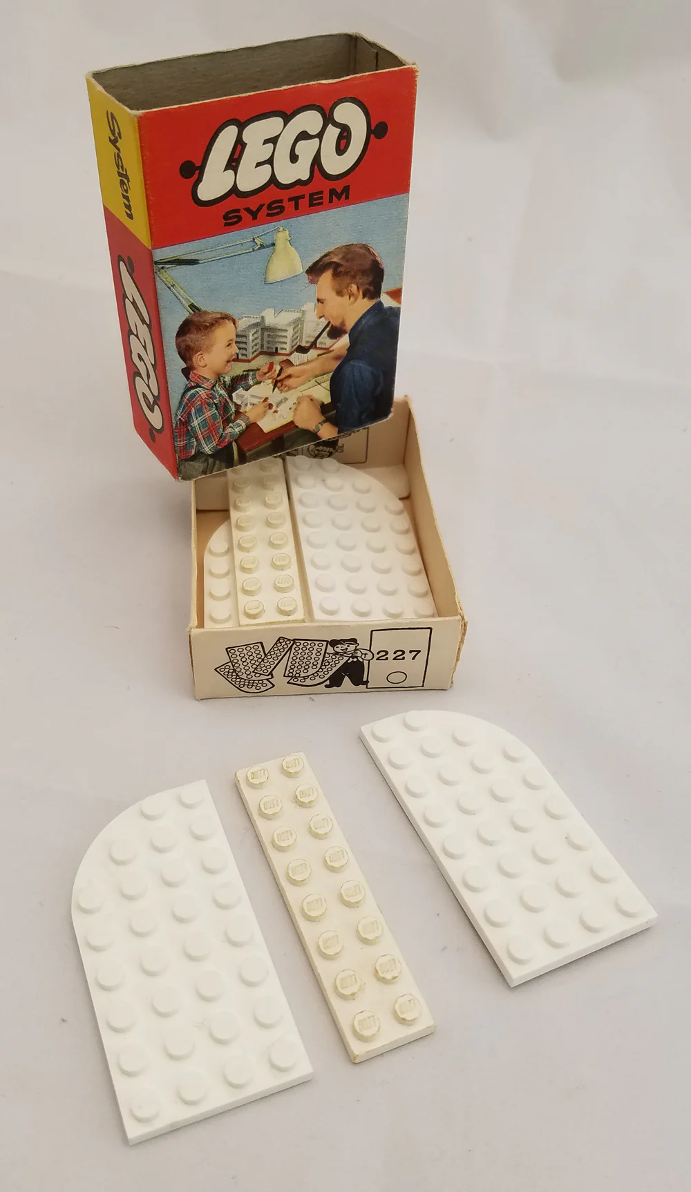 4 x 8 Curved & 2 x 8 Plates 乐高 LEGO 227