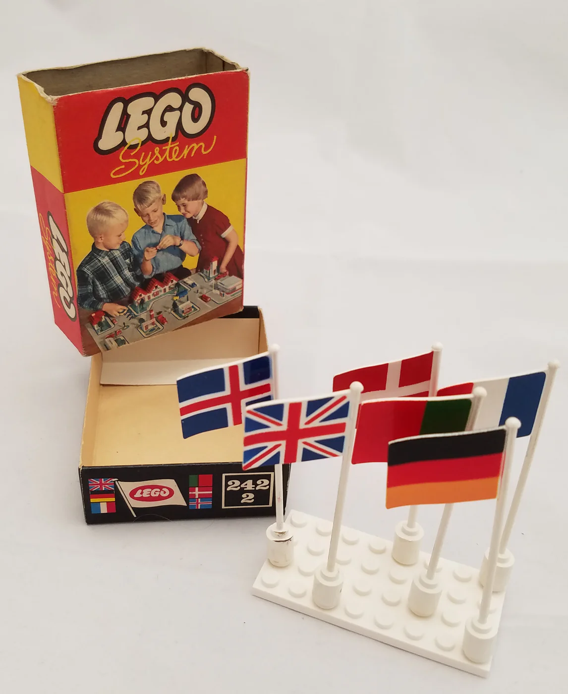 National Flags 乐高 LEGO 242I image 1