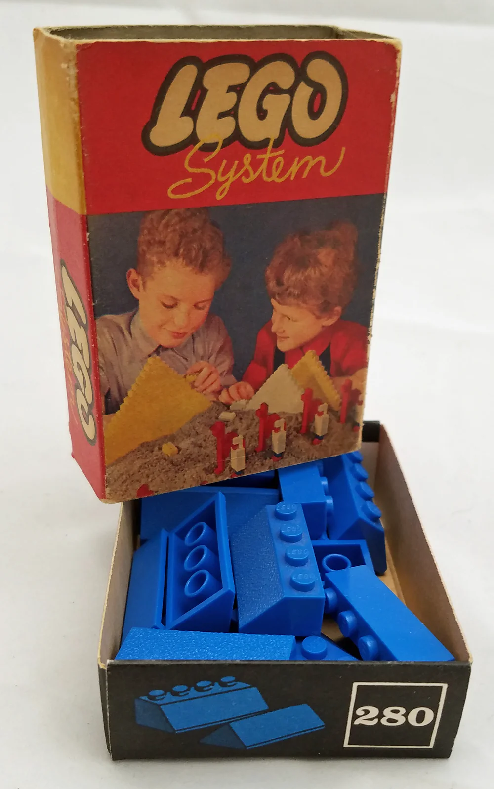 Wēi Tiān Lóu Chǐ ( Sloping Roof Bricks) 乐高 LEGO 280 image 4