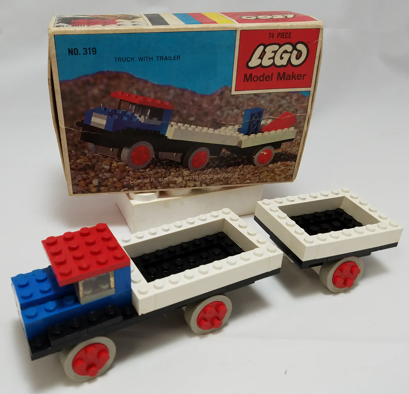 大货车和挂车 (Dà huò chē hé guà chē) 乐高 LEGO 319