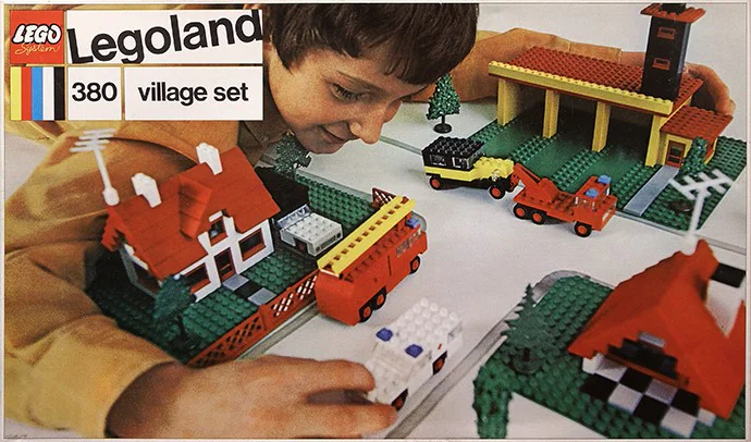 Rural Settlement 乐高 LEGO 380 image 1