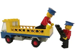 Flatbed tow truck