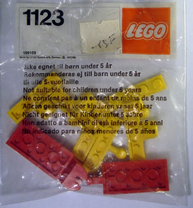 Flexible Couplings for Piping Systems and One Movable Joint 乐高 LEGO 1123