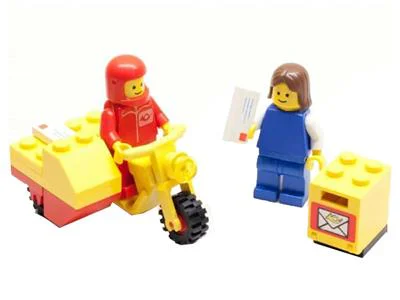 Postman on a motorcycle 乐高 LEGO 6622