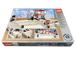 Train: Remote-controlled intersection