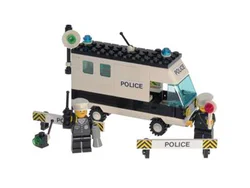Police: mobile command vehicle