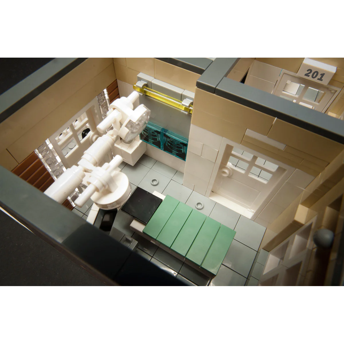 Urban hospitals 雷尔娱乐 10007 image 8