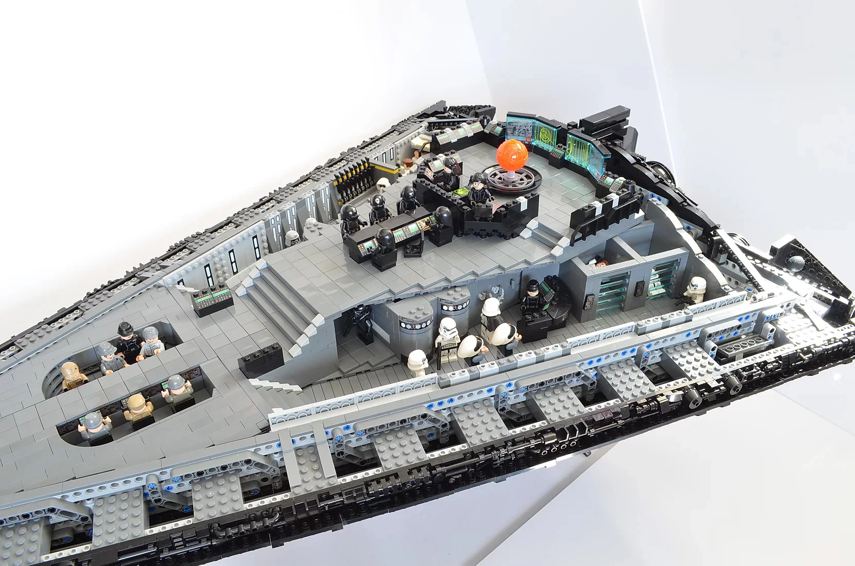 Japanese battleship of the Ikazuchi class. 宇星模王 MOULDKING 21004 image 8