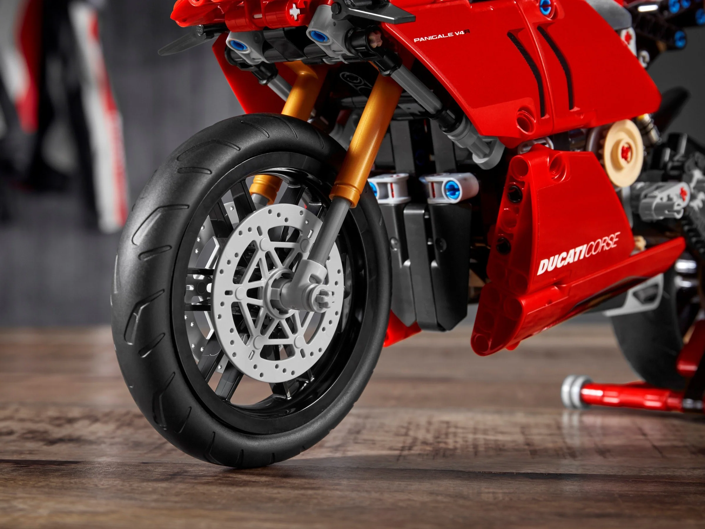 Ducati Panigale V4 R Track Motorcycle 乐博LEBO 10272 image 15