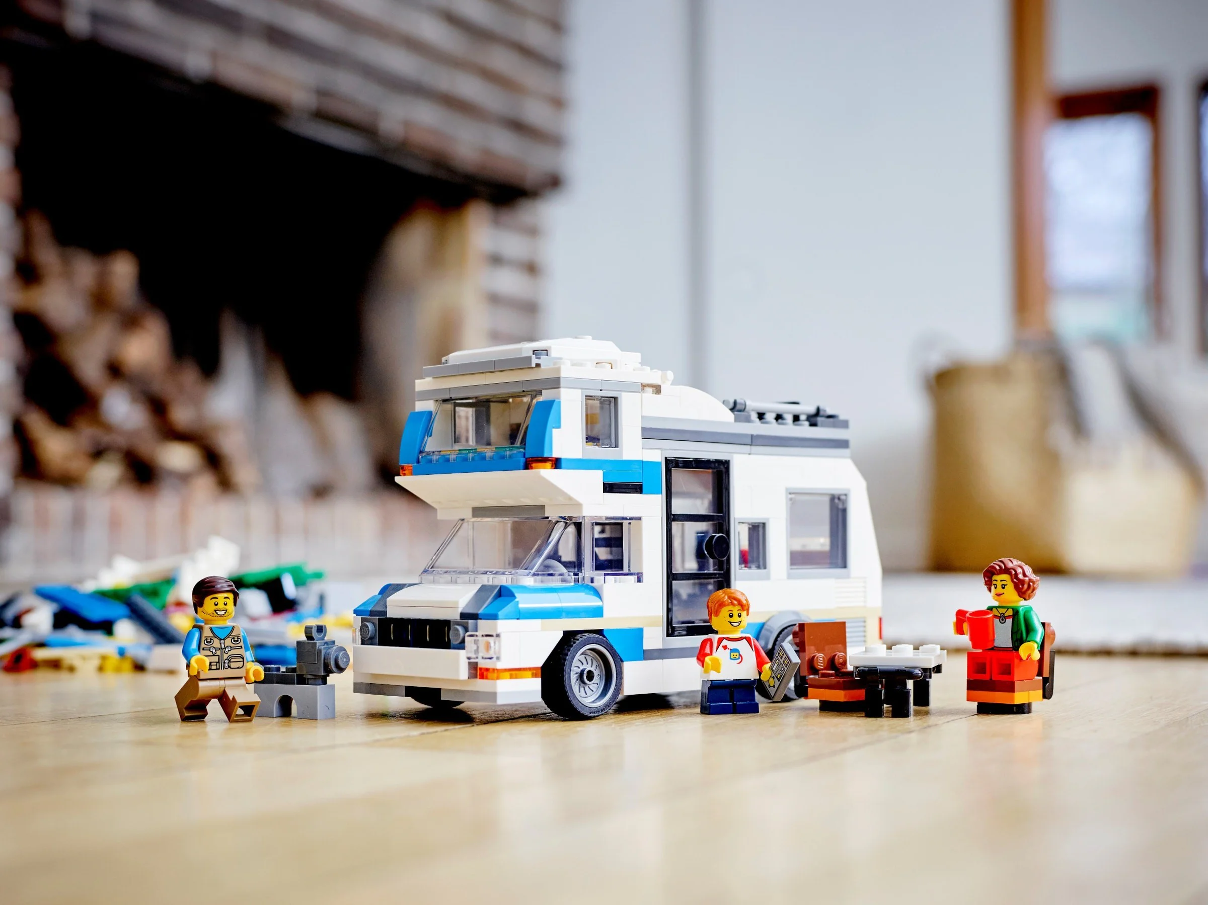 Home holiday in caravans 乐高 LEGO 31108 image 2