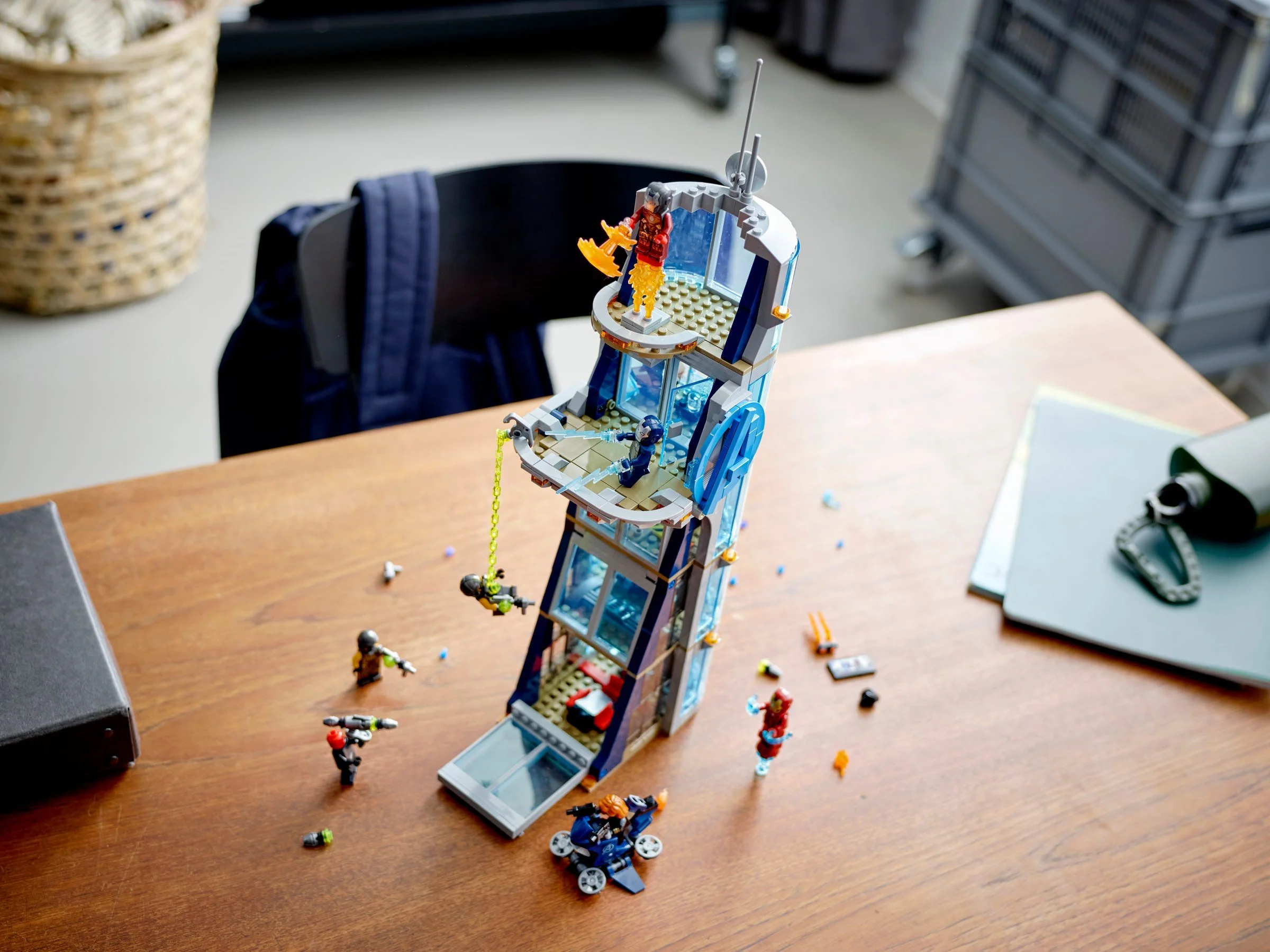 Avengers Headquarters Battle 11564 image 8