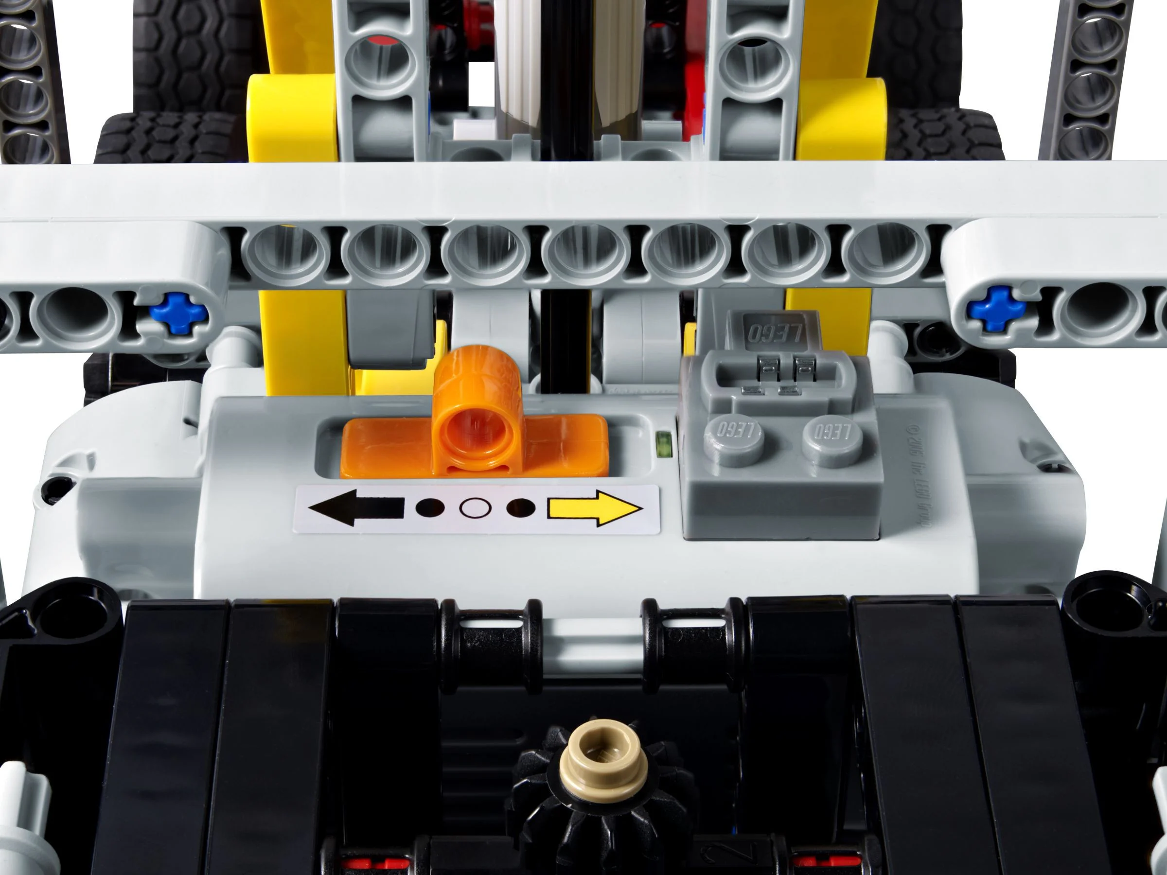 Logging truck 乐高 LEGO 9397 image 4