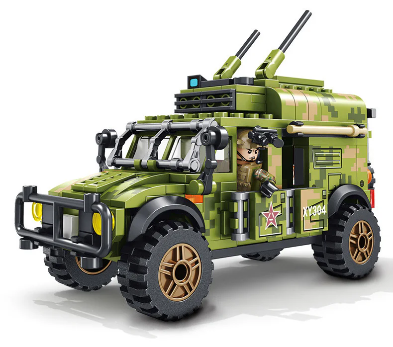 Heavy iron blood: Eastern Wind Warrior armoured communications command vehicle 森宝 SEMBO 105563 image 2
