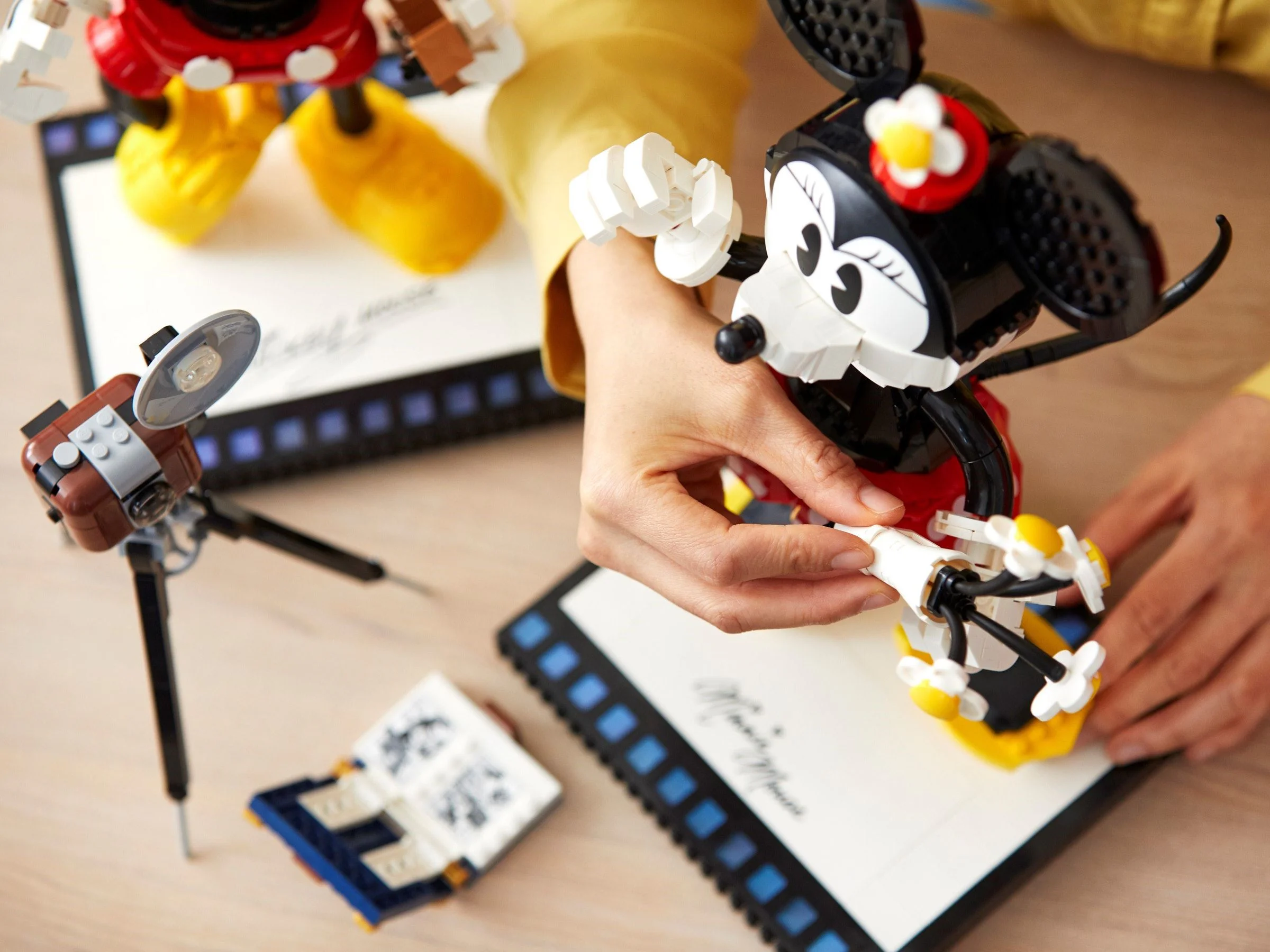 Mickey and Minnie 乐博LEBO 10283 image 12