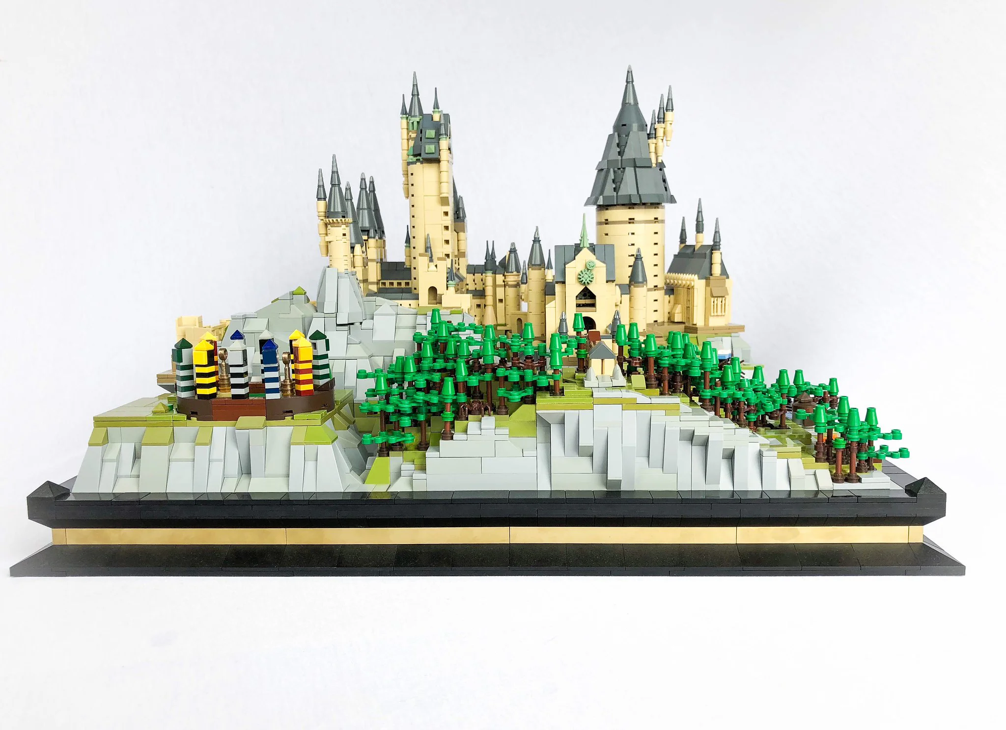Miniature Version of Hogwarts Magic School 宇星模王 MOULDKING 22004 image 71
