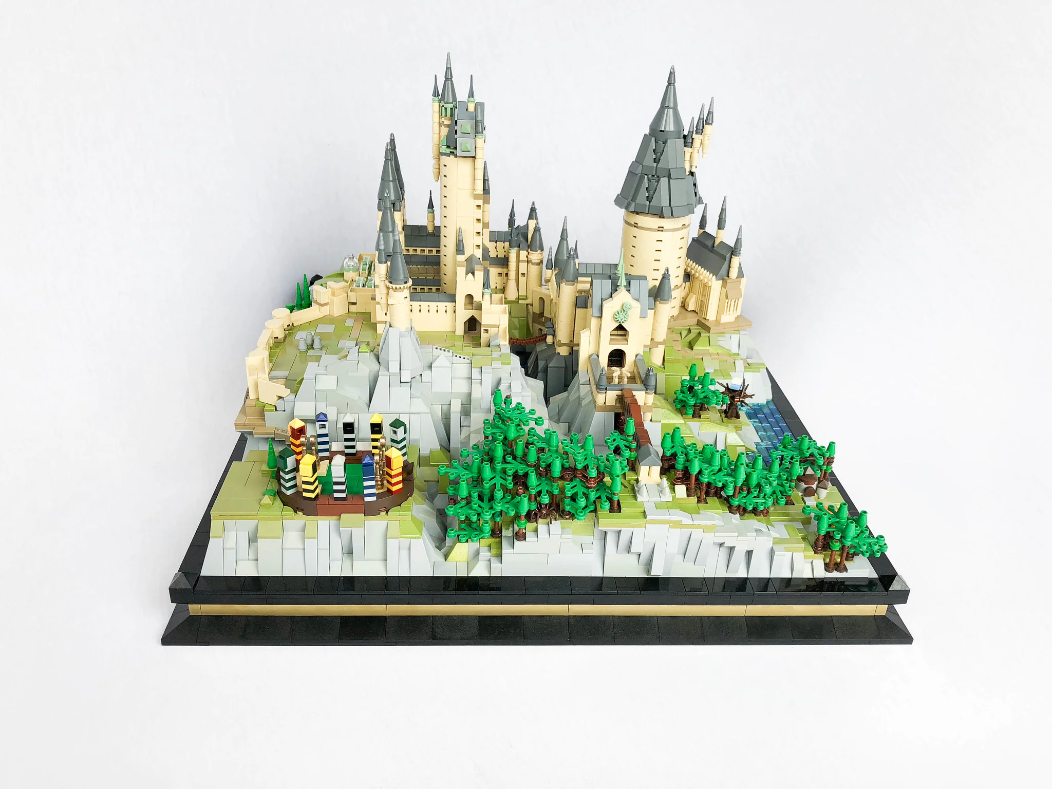 Miniature Version of Hogwarts Magic School 宇星模王 MOULDKING 22004 image 73