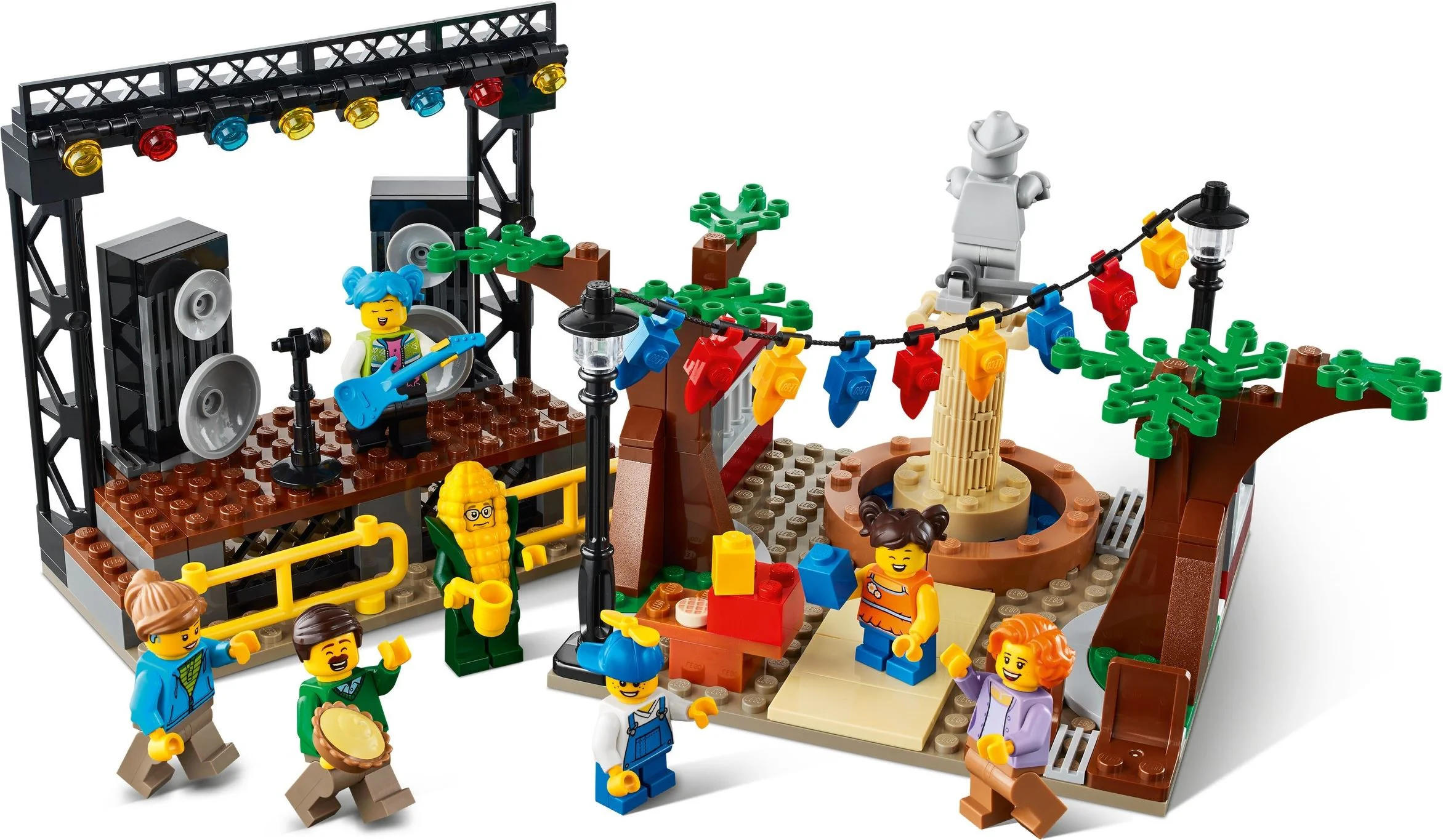 Central Square 乐高 LEGO 60271 image 2