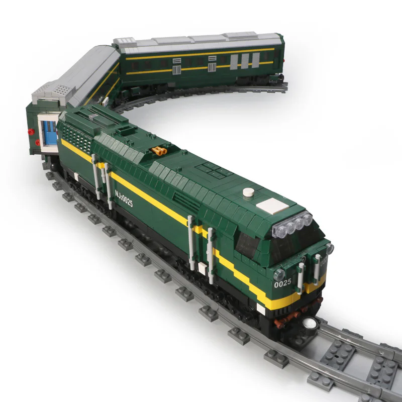 U-SUNG WORLD RAILWAY: NJ2 INTERNAL COMBUSTION ENGINE 宇星模王 MOULDKING 12001CX image 1