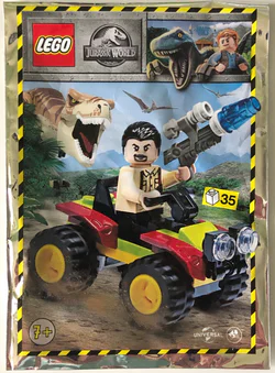 Jurassic World: Vic Hoskins with Buggy